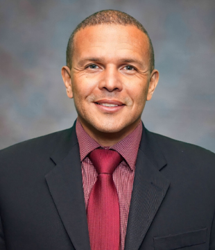 Dr Jeff Holness